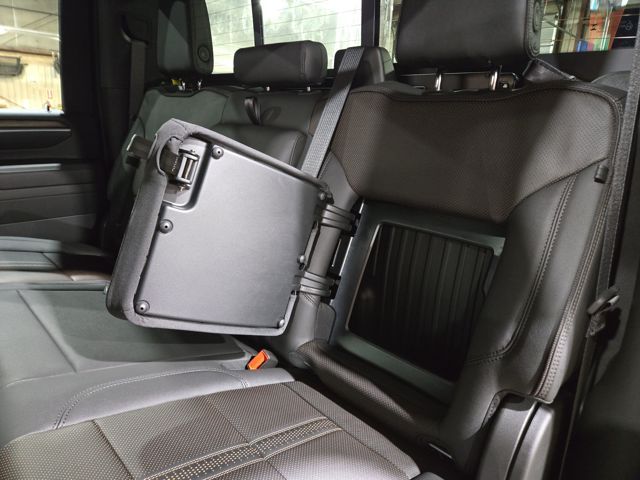 2026 Chevrolet Silverado 3500HD High Country - Photo 32