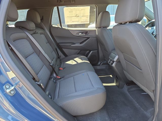 2027 Chevrolet Equinox LT - Photo 31