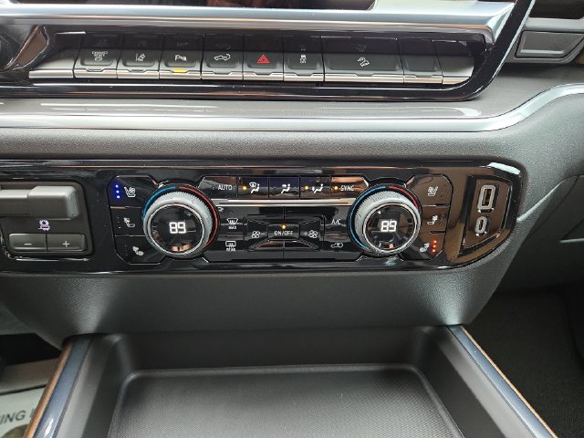 2026 Chevrolet Silverado 3500HD High Country - Photo 25