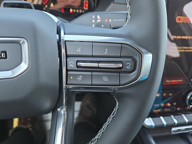 2026 GMC Acadia Denali - Photo 23