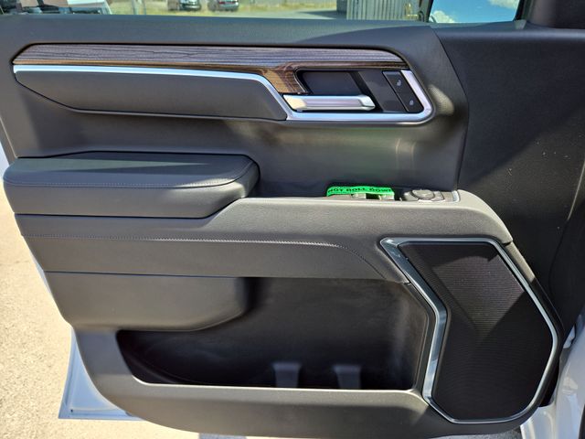 2026 Chevrolet Silverado 1500 LT - Photo 13