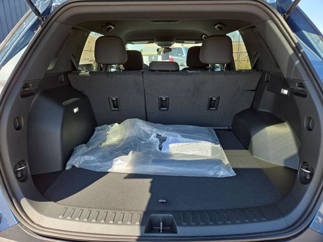 2027 Chevrolet Equinox LT - Photo 30