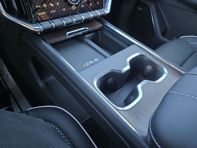 2026 GMC Acadia Denali - Photo 26