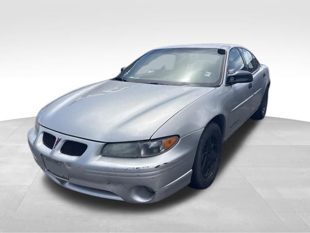 2003 Pontiac Grand Prix SE (Fleet)'s photo