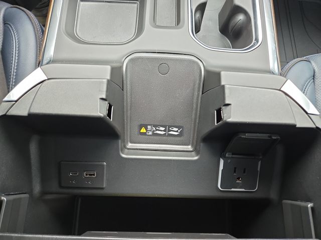 2026 Chevrolet Silverado 1500 High Country - Photo 12