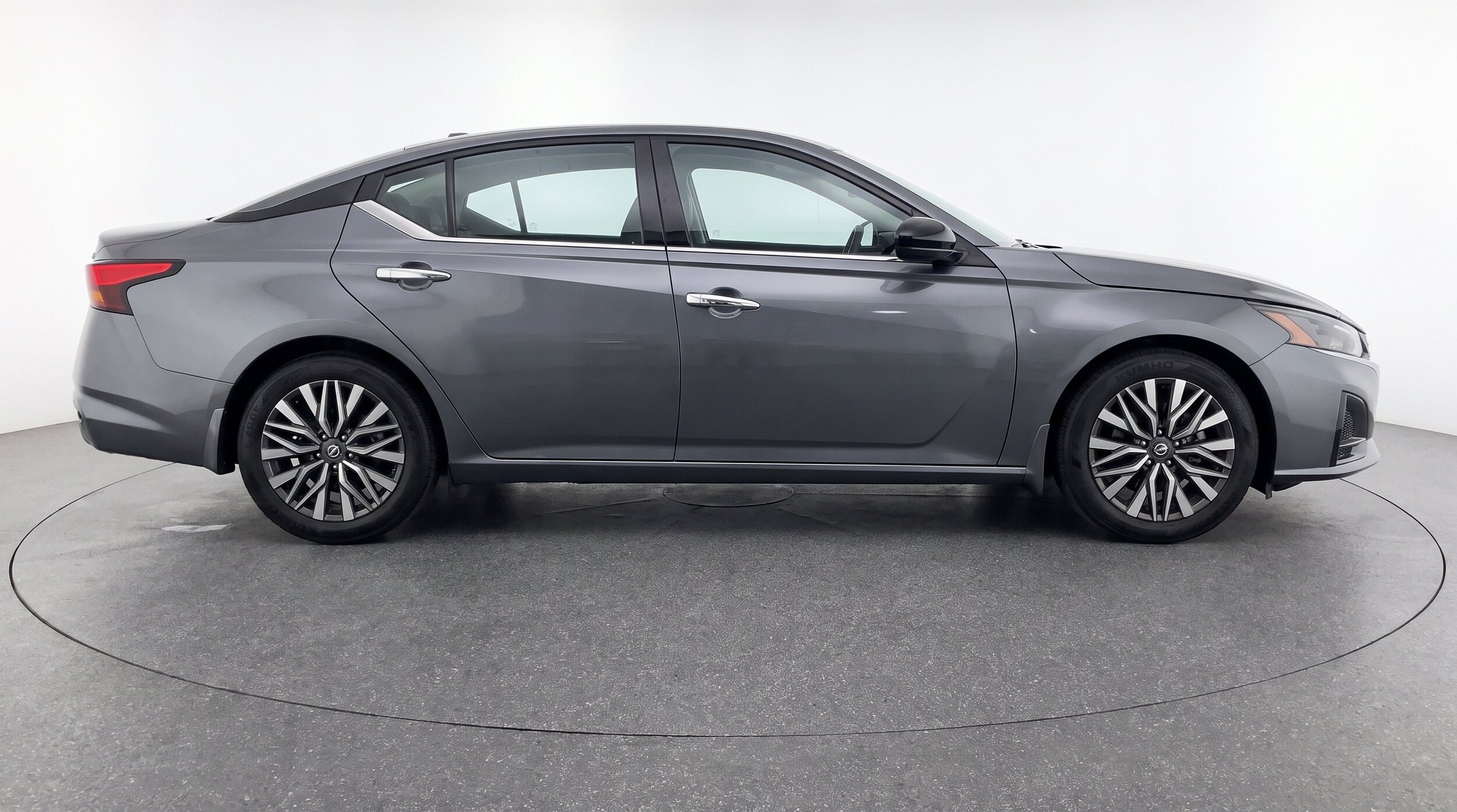 Thumbnail: 2025 Nissan Altima - 11