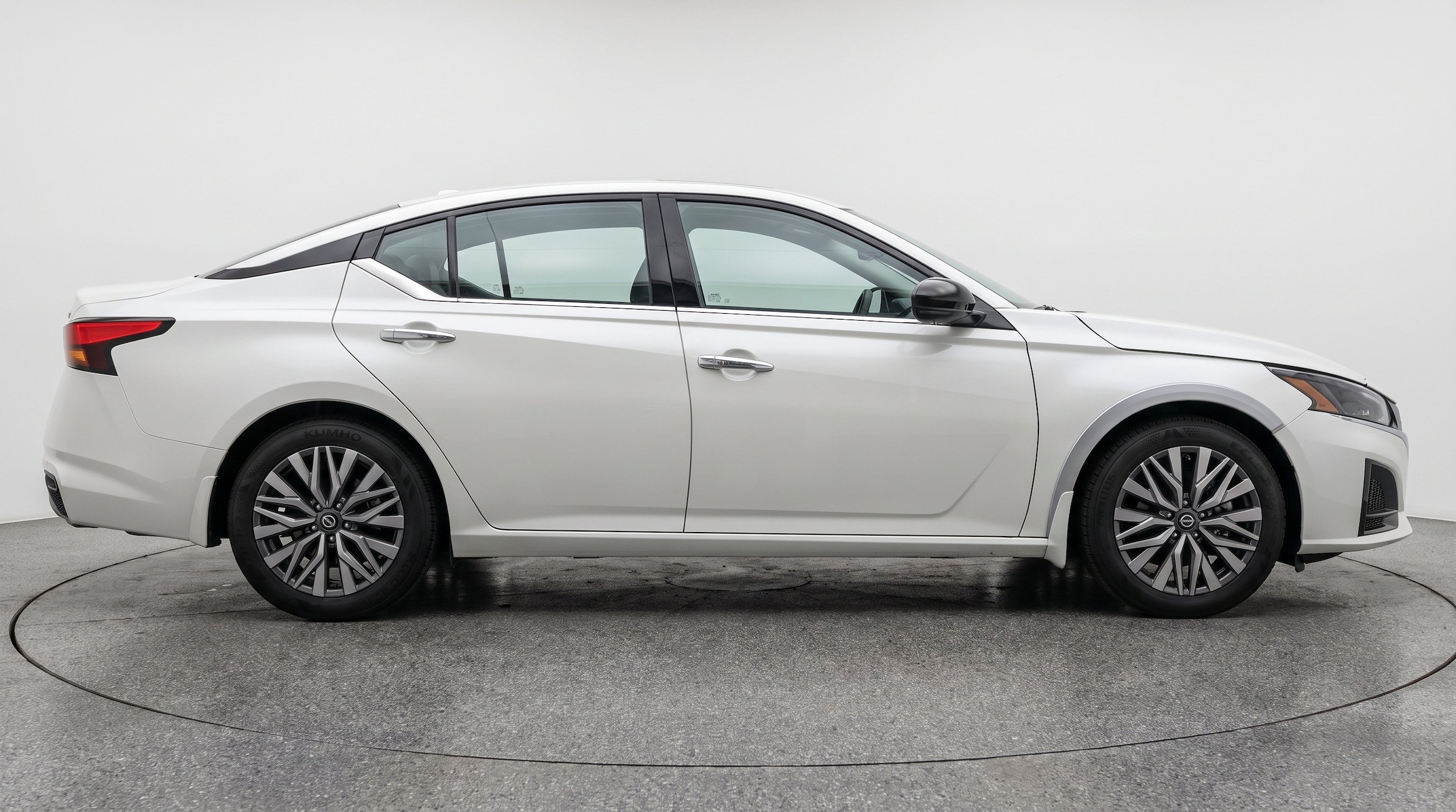 Thumbnail: 2025 Nissan Altima - 11