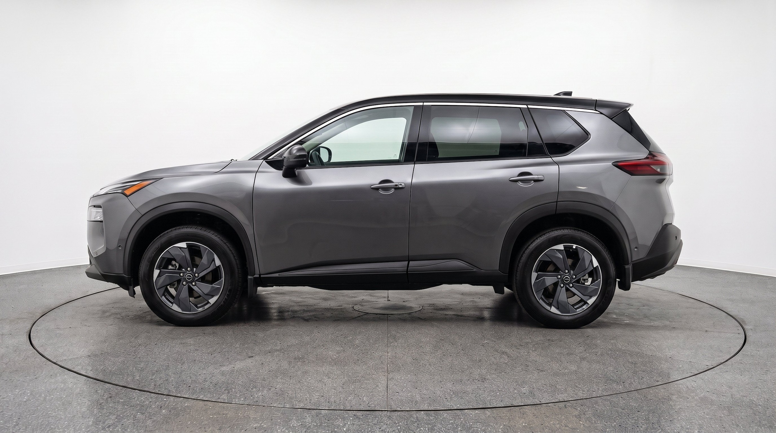Thumbnail: 2025 Nissan Rogue - 5