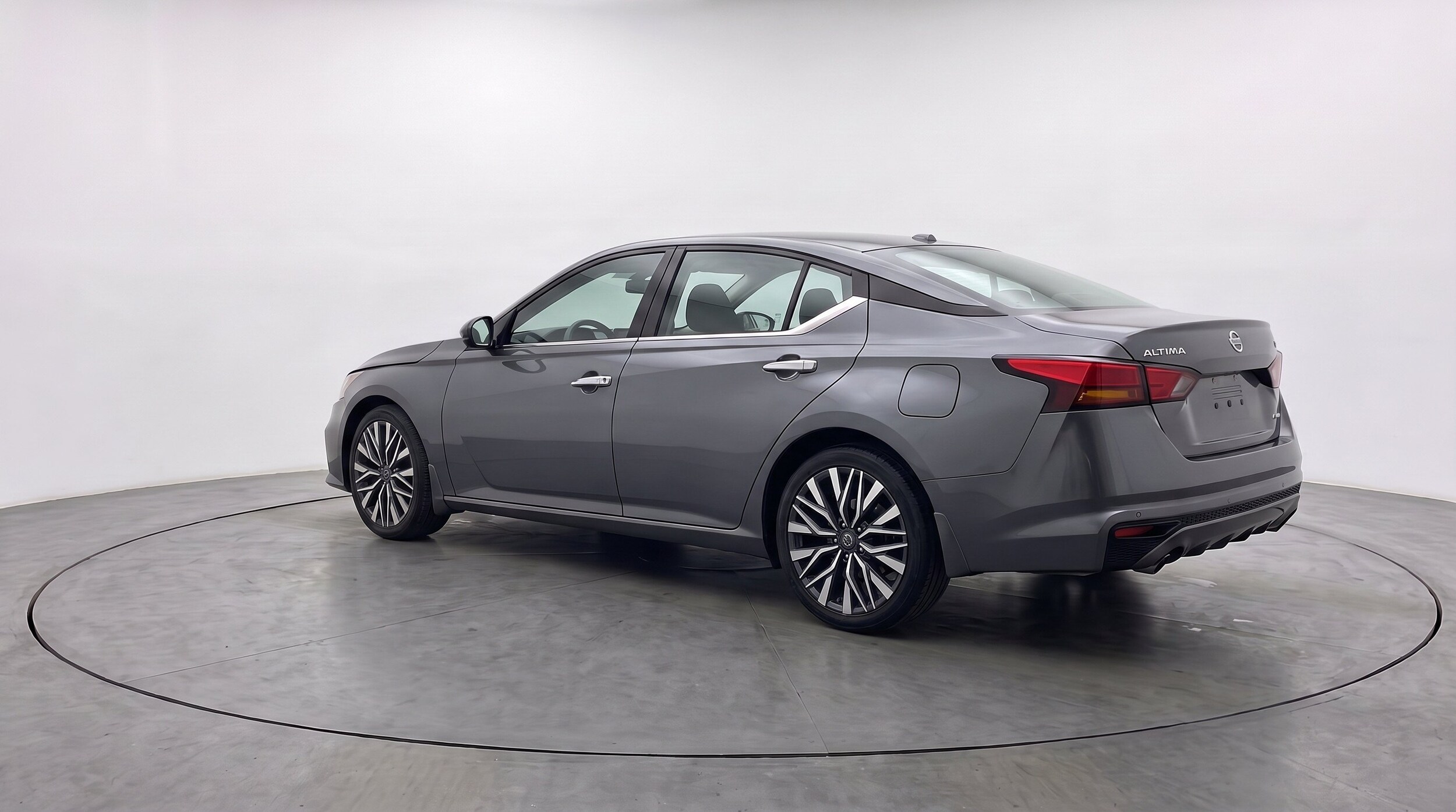 Thumbnail: 2025 Nissan Altima - 6