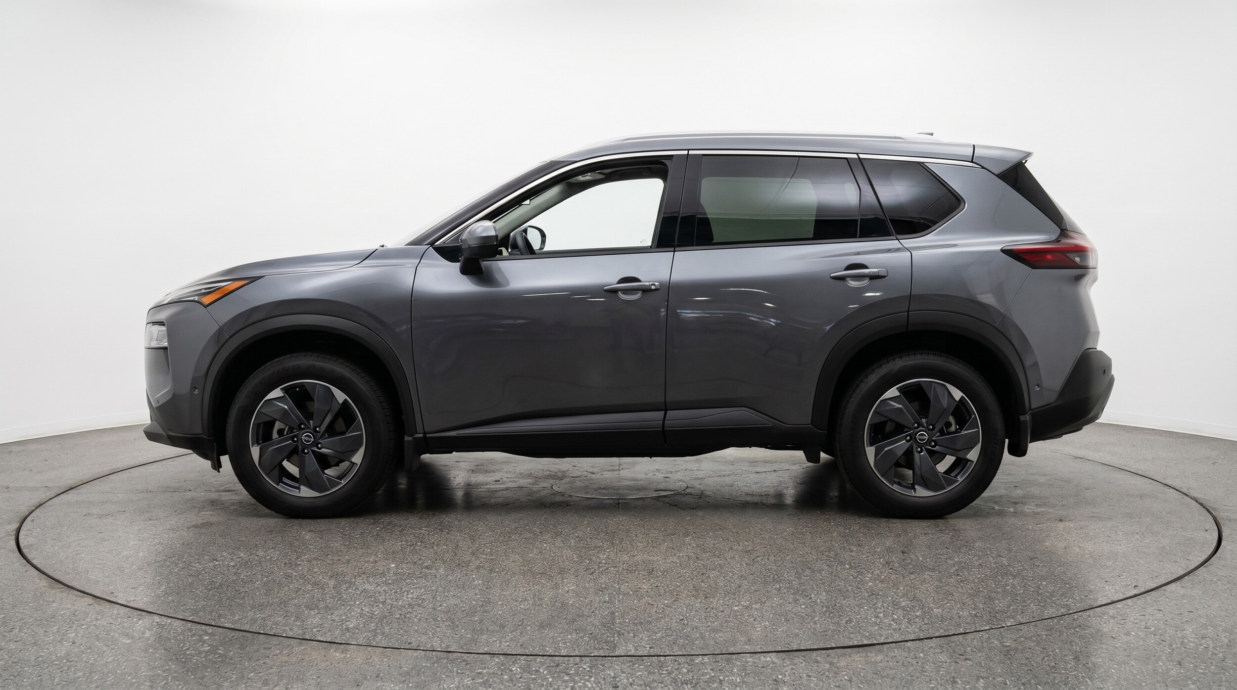 Thumbnail: 2025 Nissan Rogue - 4