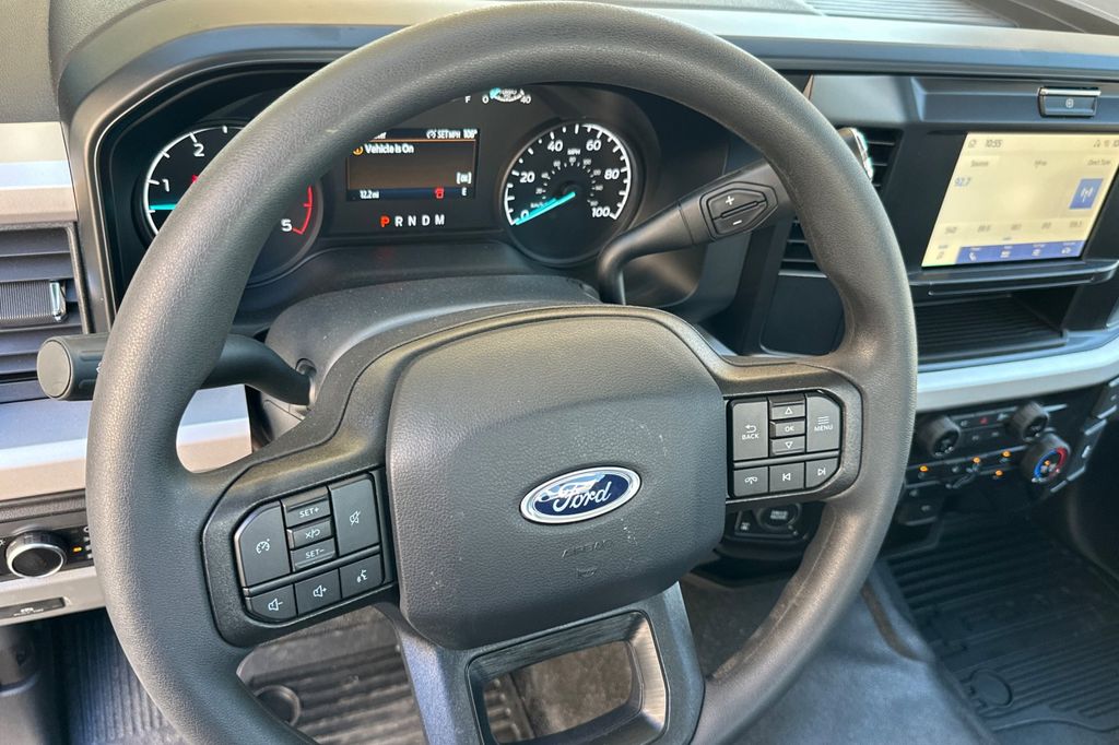 2025 Ford F-250 Super Duty XL - Photo 13