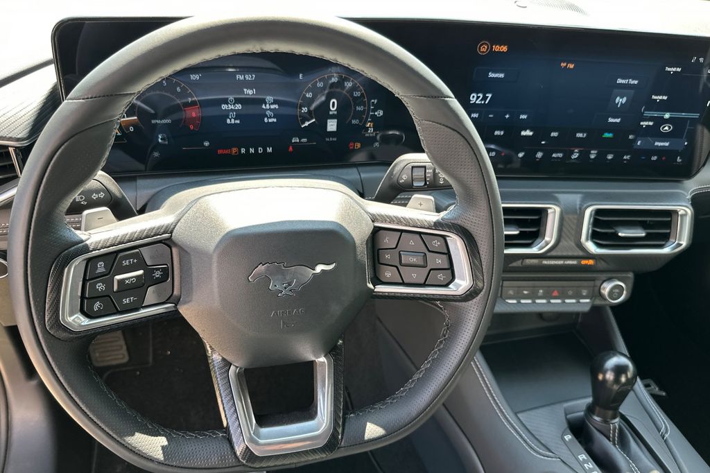 2025 Ford Mustang GT Premium Fastback - Photo 14