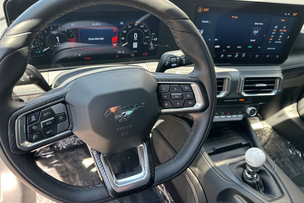 2024 Ford Mustang GT Premium Convertible - Photo 11