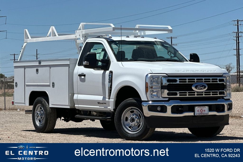 2025 Ford F-350 Super Duty Chassis Cab