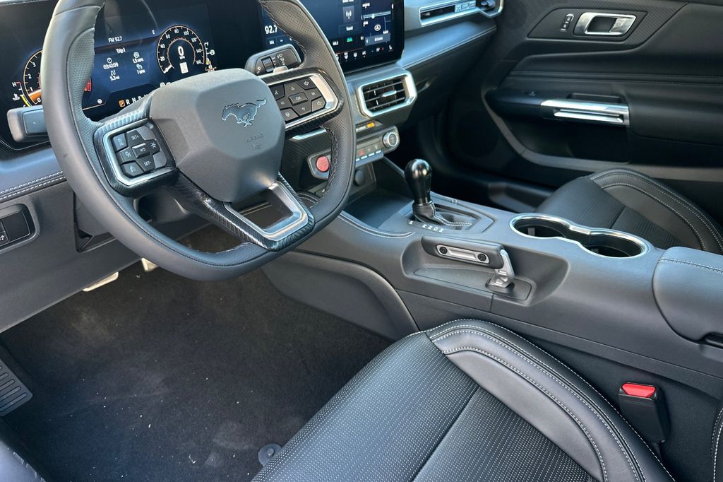 2025 Ford Mustang GT Premium Fastback - Photo 10