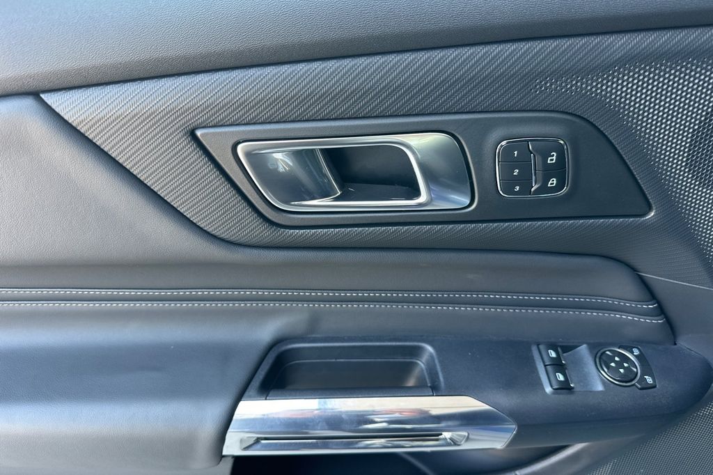 2025 Ford Mustang GT Premium Fastback - Photo 11