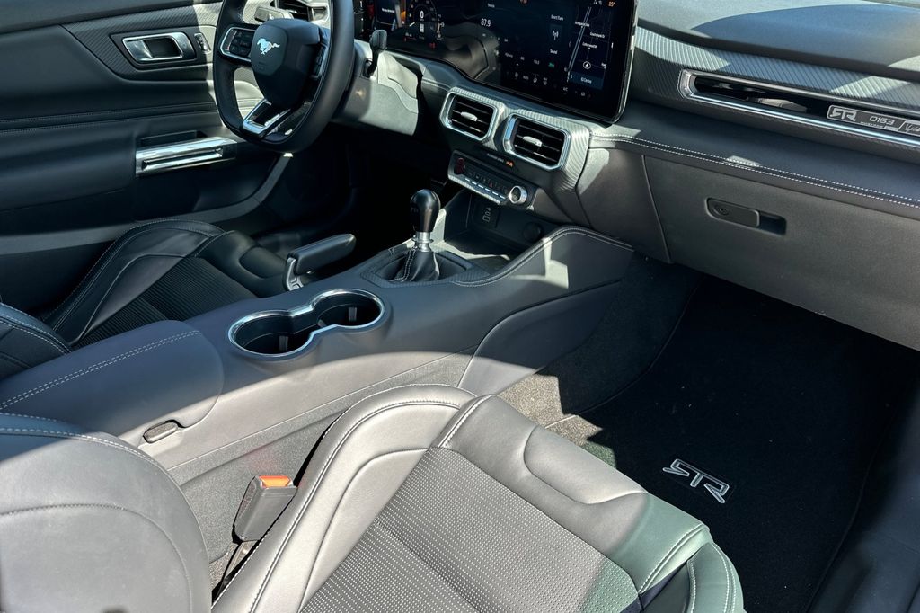2025 Ford Mustang GT Premium Fastback - Photo 12