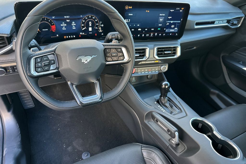 2025 Ford Mustang GT Premium Fastback - Photo 13