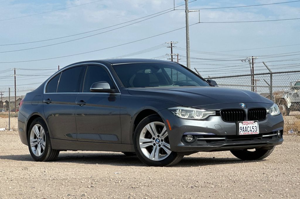 Used 2018 BMW 3 Series 330i with VIN WBA8B9G53JNU98635 for sale in El Centro, CA