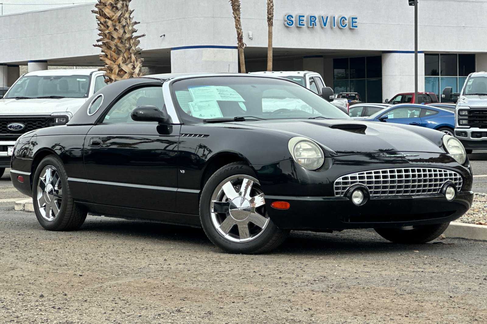 Used 2002 Ford Thunderbird Deluxe with VIN 1FAHP60A82Y115241 for sale in Imperial, CA