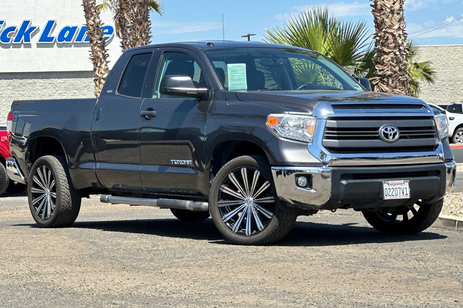 Used 2015 Toyota Tundra SR5 with VIN 5TFRM5F18FX089678 for sale in Imperial, CA