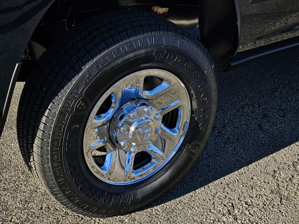 2026 RAM 3500 Tradesman - Photo 12