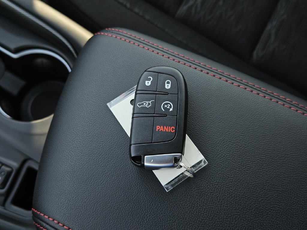 2026 Dodge Durango GT HEMI V8 - Photo 35