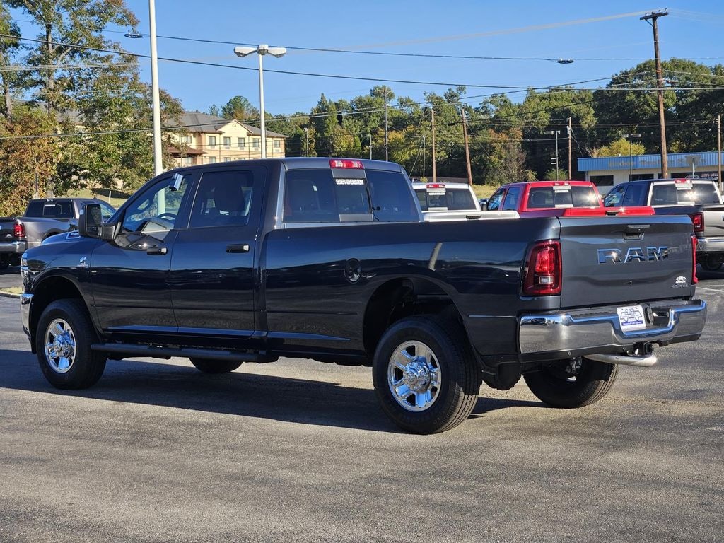 New 2026 Ram 3500 TRADESMAN CREW CAB 4X4 8' BOX Pickup