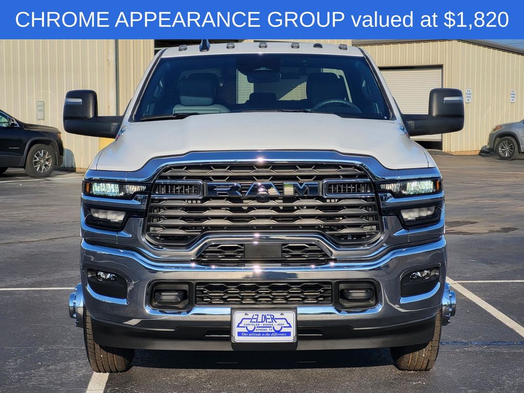 2026 Ram 3500 Tradesman photo 2