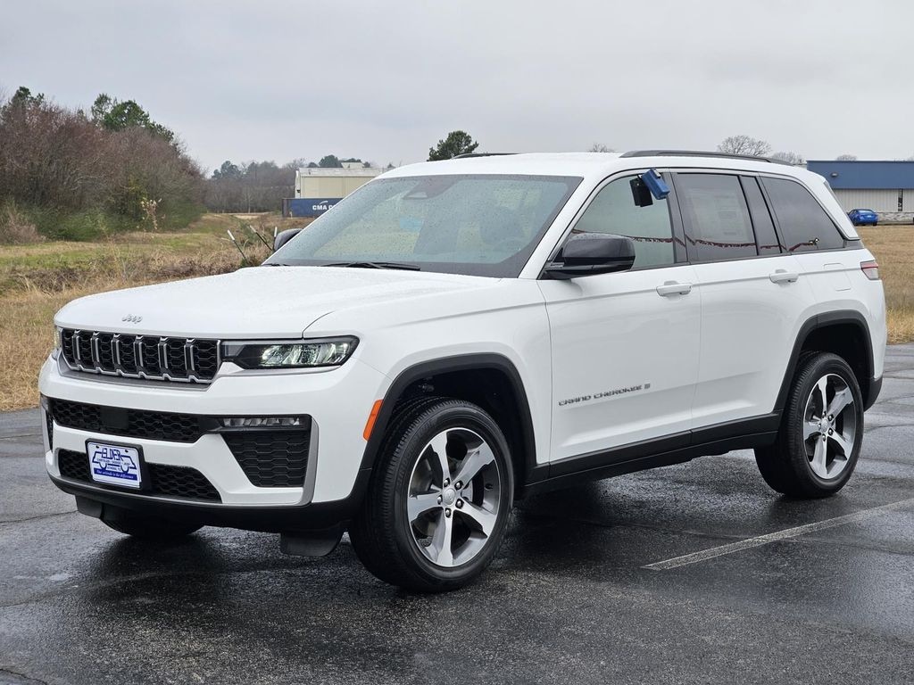 New 2026 Jeep Grand Cherokee LIMITED 4X2 Sport Utility