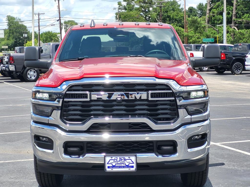 2025 Ram 2500 Tradesman photo 2