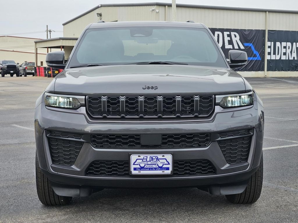 New 2026 Jeep Grand Cherokee LAREDO ALTITUDE 4X2 Sport Utility