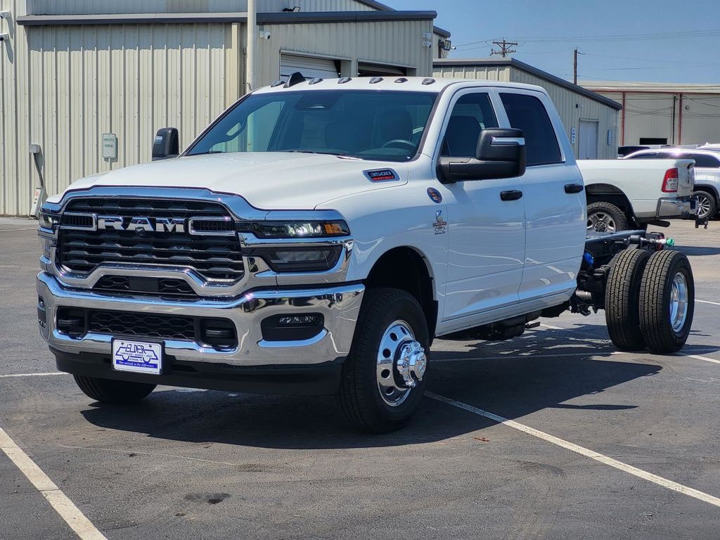 2026 Ram 3500 Tradesman photo 3