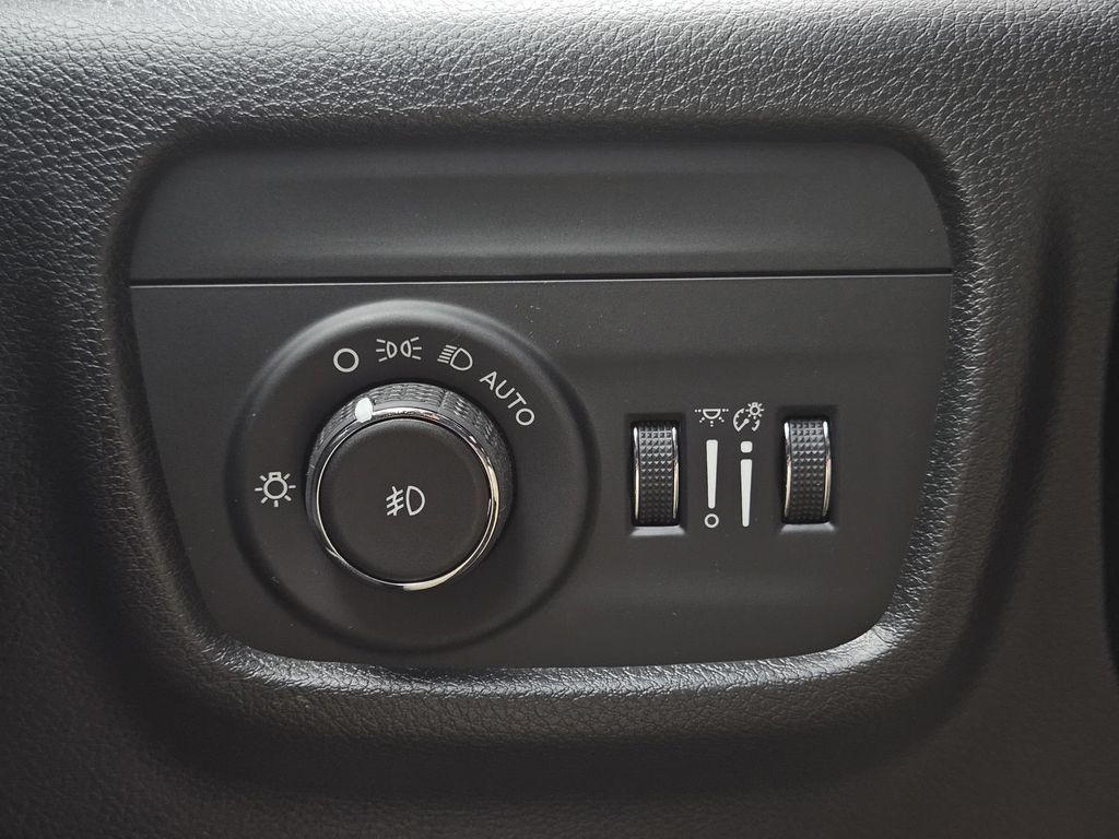 2026 Jeep Grand Cherokee Limited - Photo 23