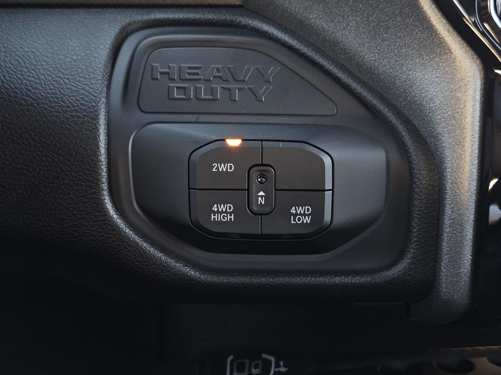 2026 RAM 3500 Tradesman - Photo 23