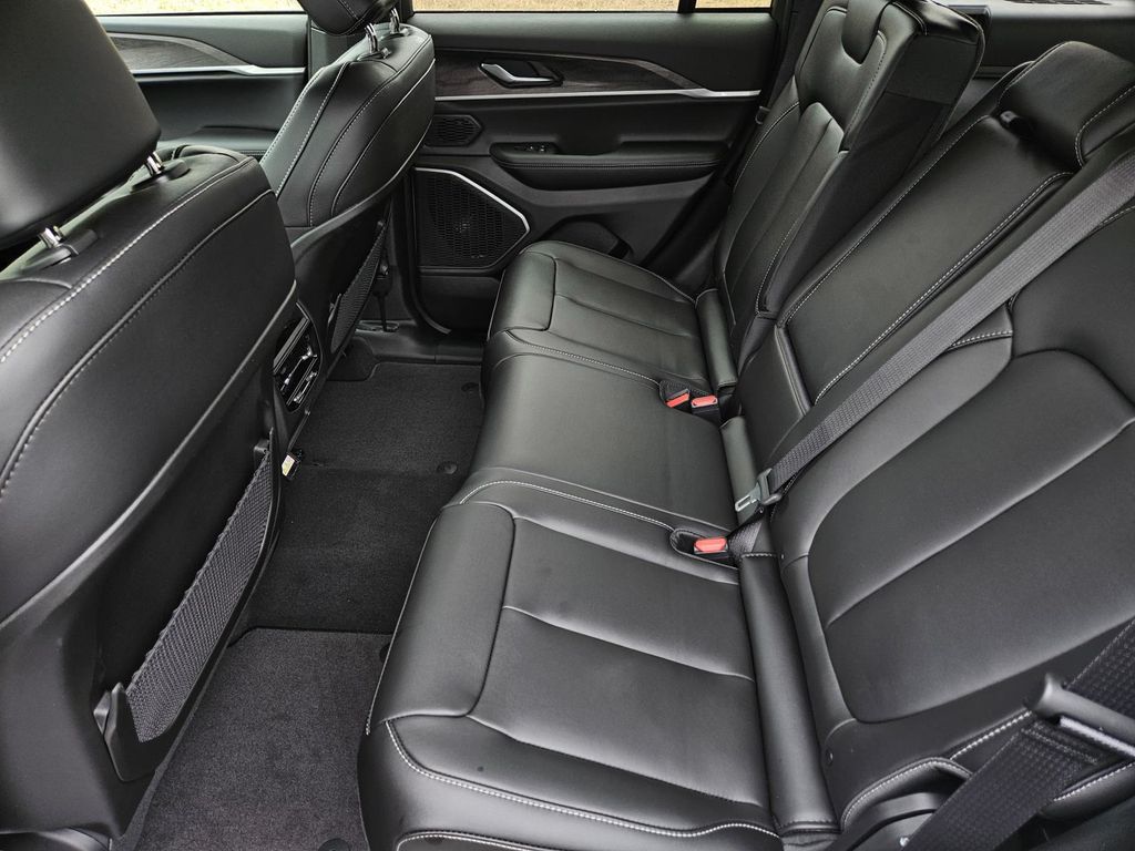 2026 Jeep Grand Cherokee Limited - Photo 27