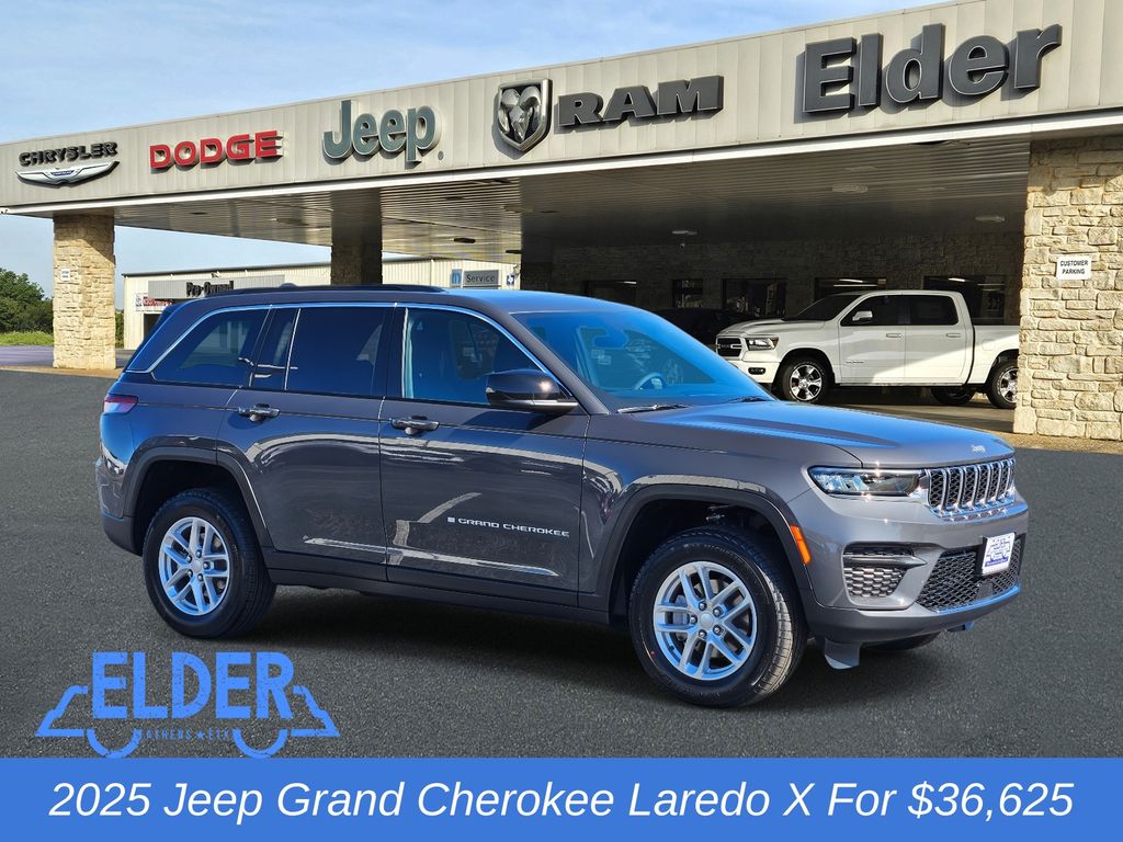2025 Jeep Grand Cherokee Laredo's photo