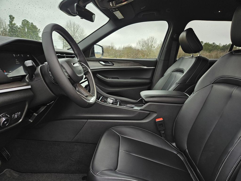 2026 Jeep Grand Cherokee Limited - Photo 11