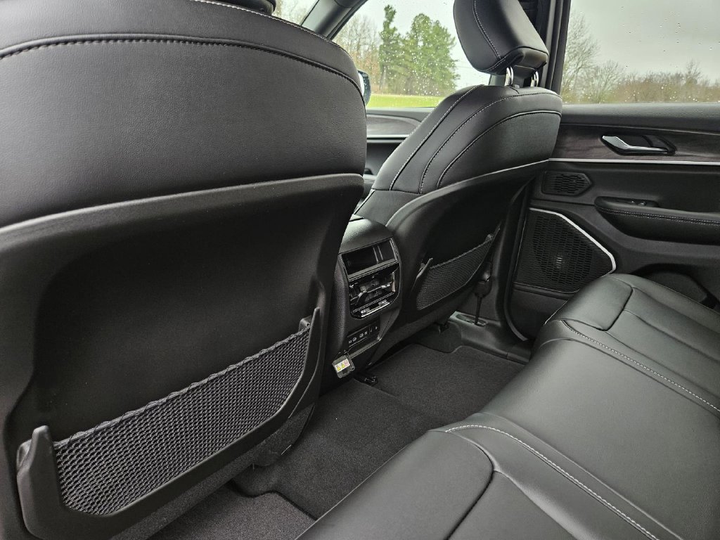 2026 Jeep Grand Cherokee Limited - Photo 28