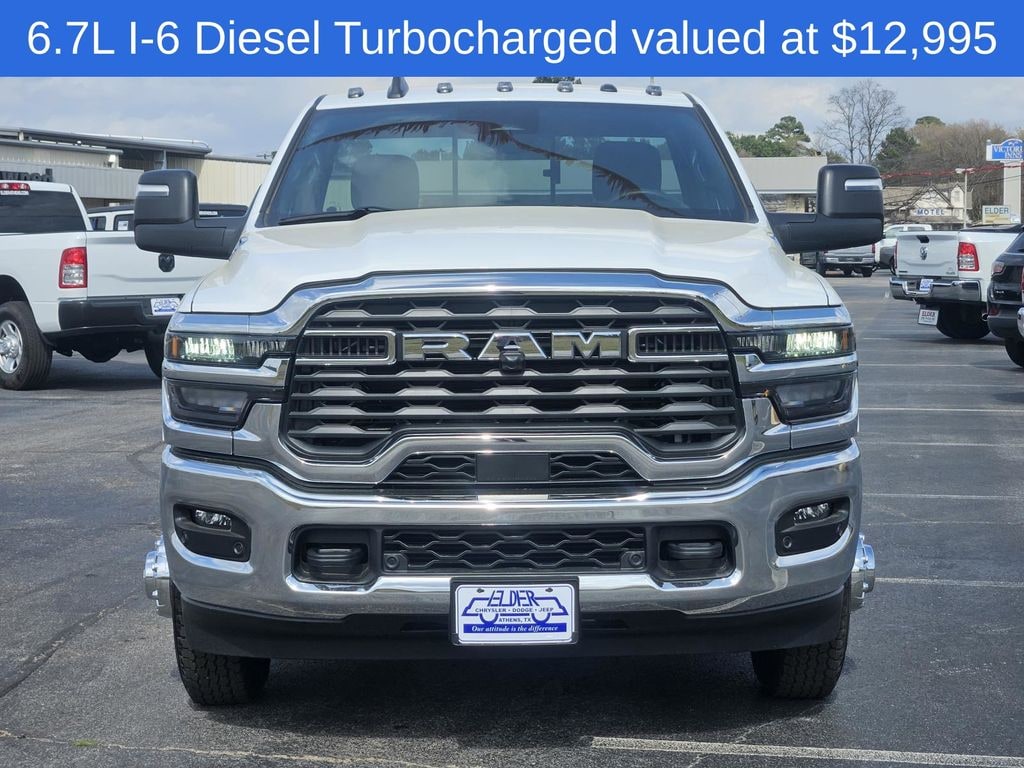 New 2026 Ram 3500 TRADESMAN REGULAR CAB 4X4 8' BOX Pickup