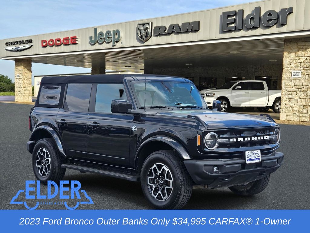 2023 Ford Bronco Outer Banks 4x4's photo