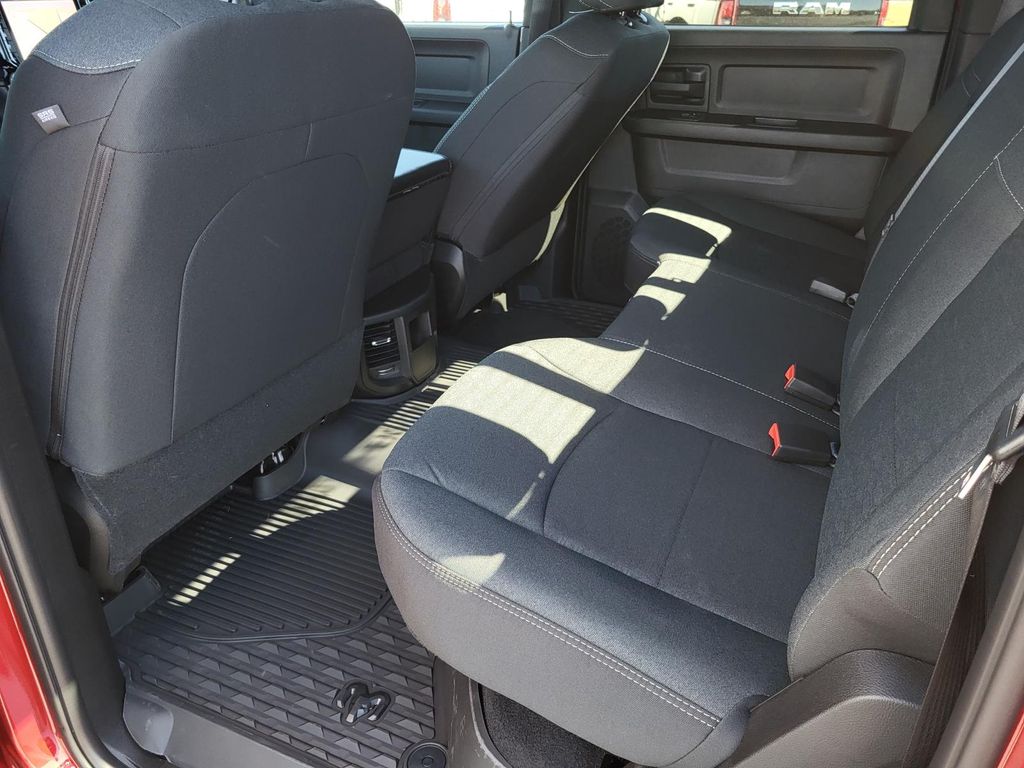 2026 RAM 3500 Tradesman - Photo 16