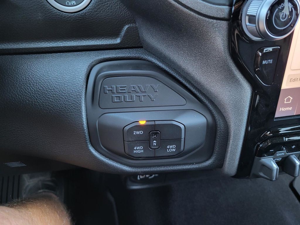 2026 RAM 3500 Tradesman - Photo 24