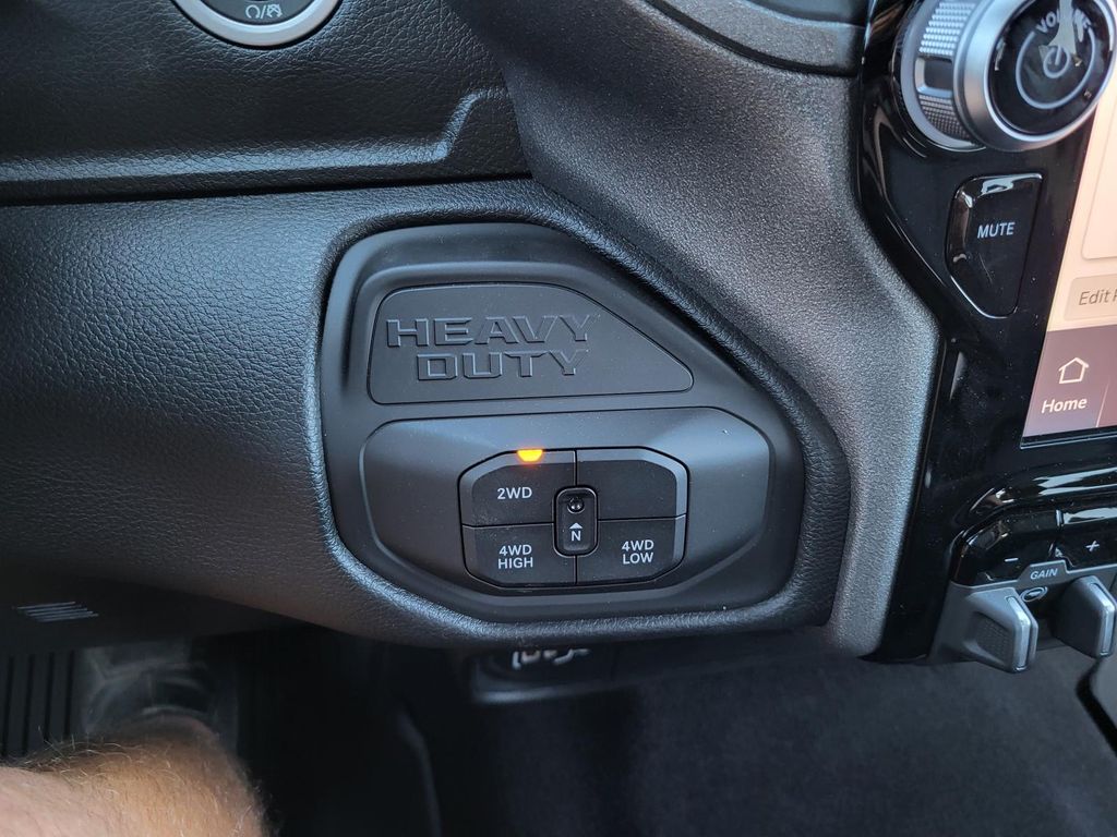 2026 RAM 3500 Tradesman - Photo 25