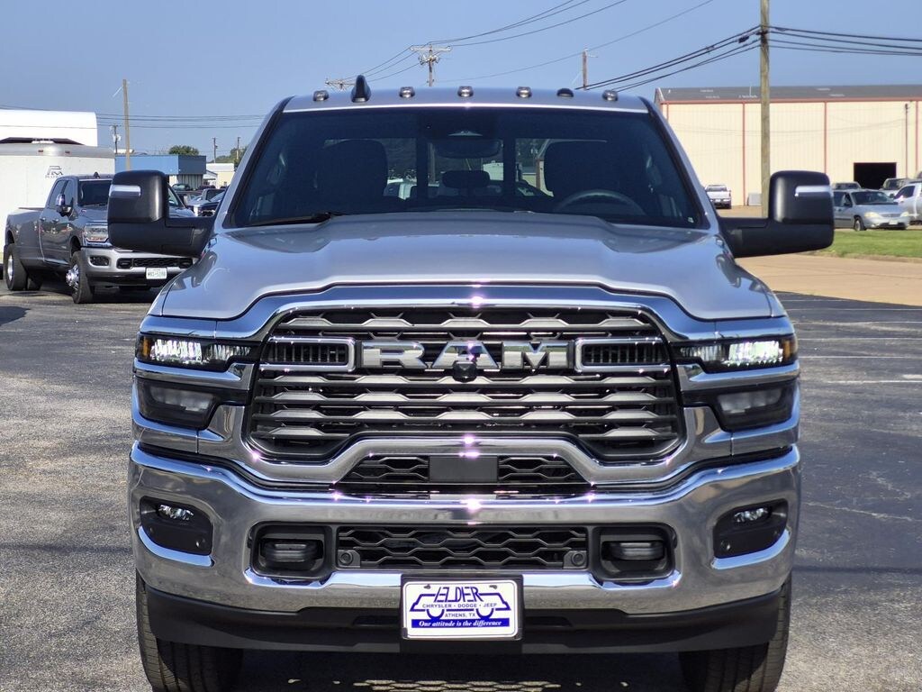 New 2026 Ram 2500 TRADESMAN CREW CAB 4X4 6'4 BOX Pickup