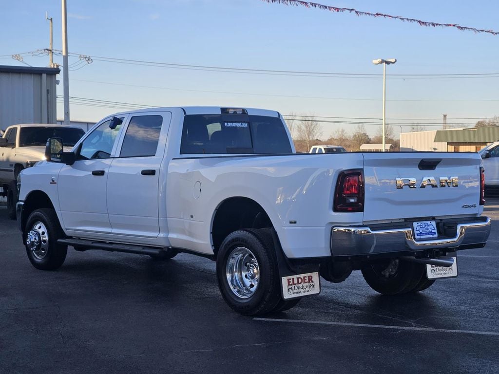 New 2026 Ram 3500 TRADESMAN CREW CAB 4X4 8' BOX Pickup