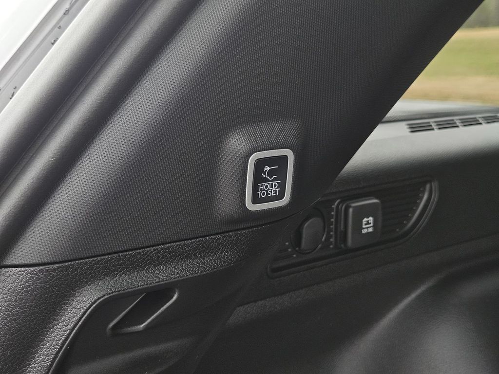 2026 Jeep Grand Cherokee Limited - Photo 10
