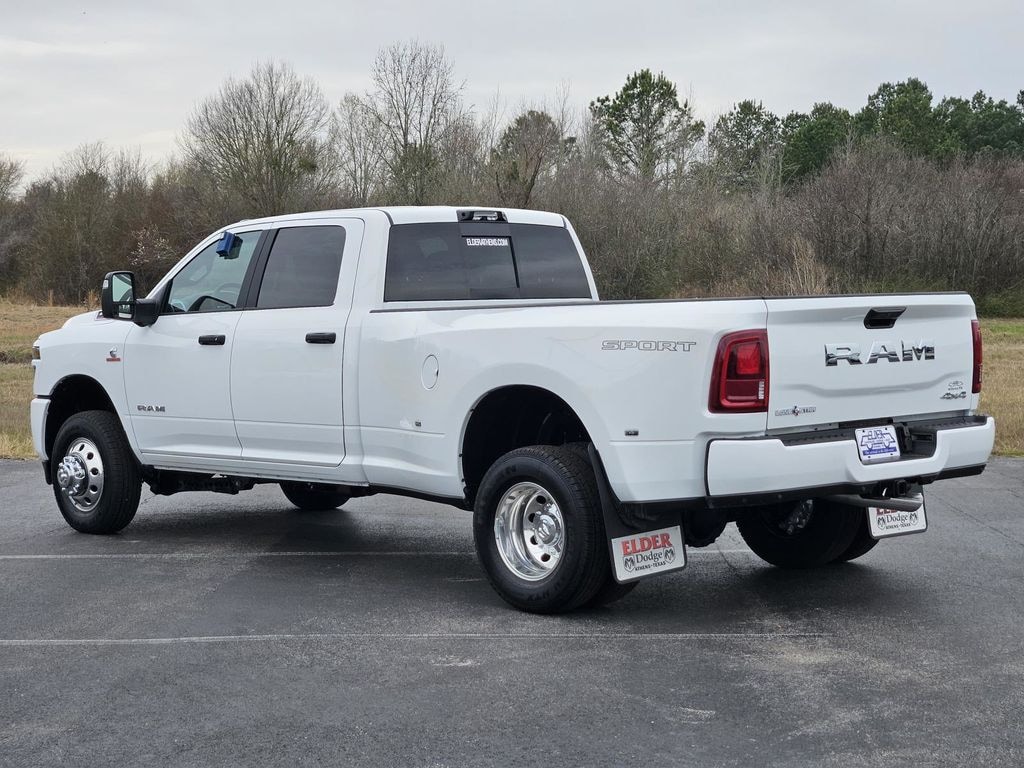 New 2026 Ram 3500 LONE STAR CREW CAB 4X4 8' BOX Pickup