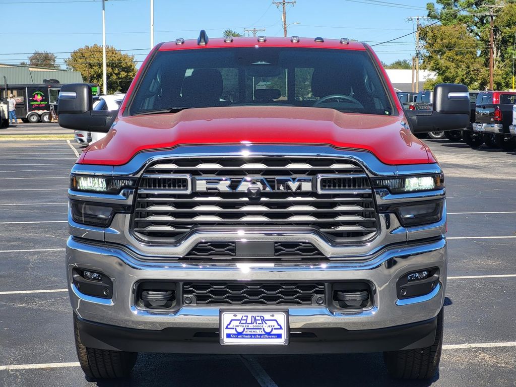 2026 RAM 3500 Tradesman - Photo 2