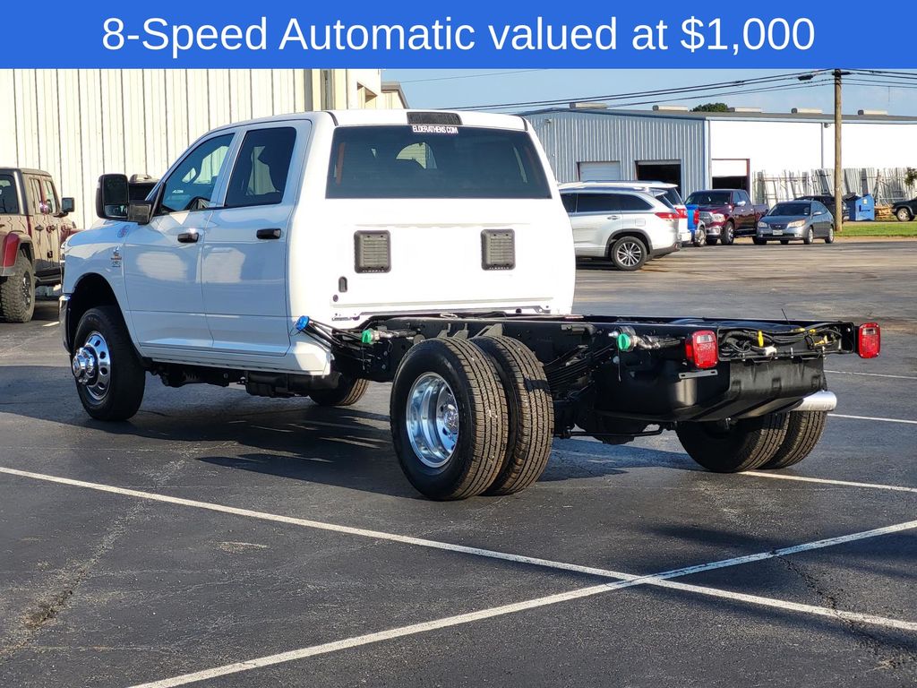 2026 Ram 3500 Tradesman photo 4